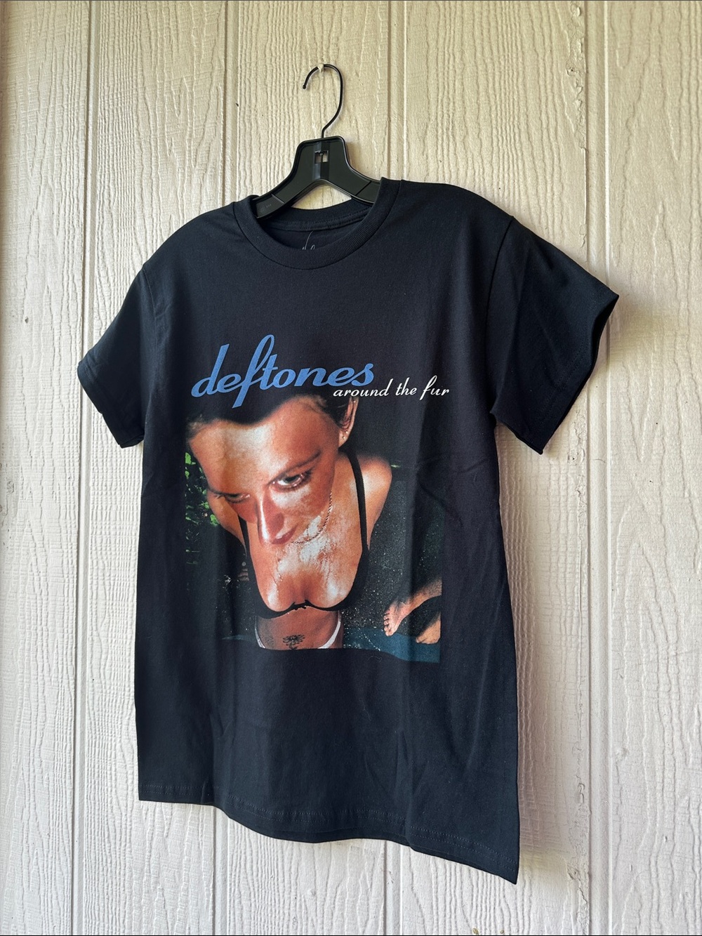NWOT Deftones Graphic T-Shirt - Picture 7 of 7